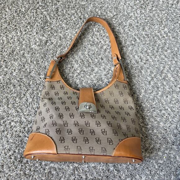 Y2K Vintage Dooney & Bourke Signature Crescent Shoulder Bag Hobo L806 Brown VTG - Picture 1 of 15
